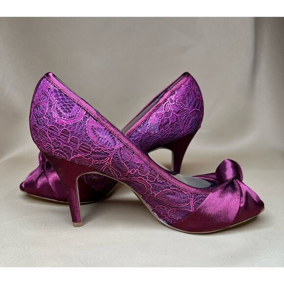 Adrianna Papell Francesca Merlot Lace Satin Peep Toe Heels 9.5 M New - Picture 1 of 8